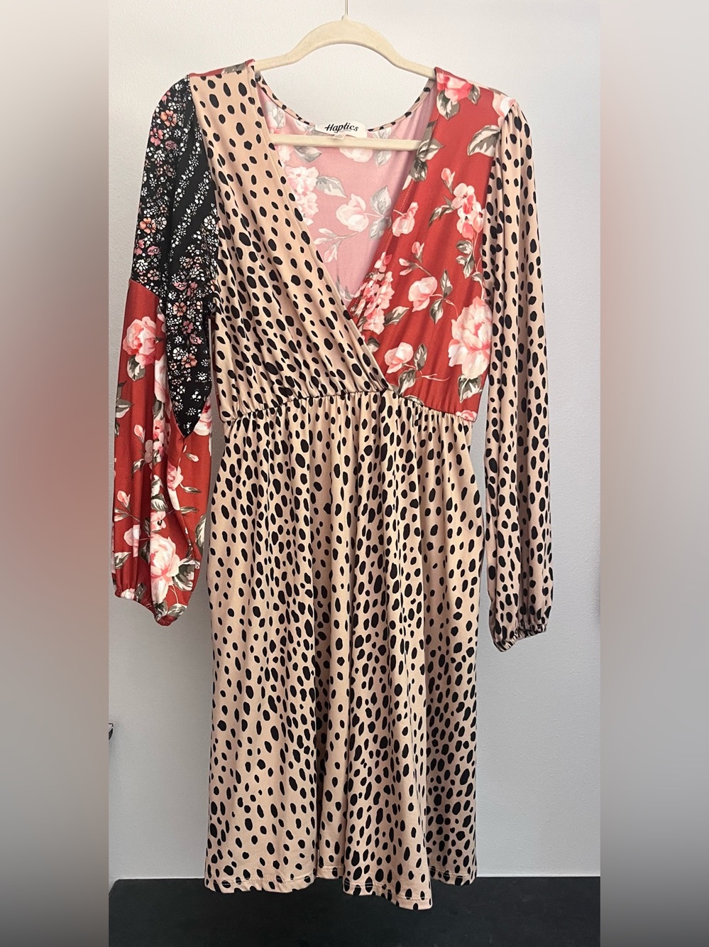 Haptics Mixed-Print V-Neck Long Sleeve Maxi Dress in Beige and Rust Floral